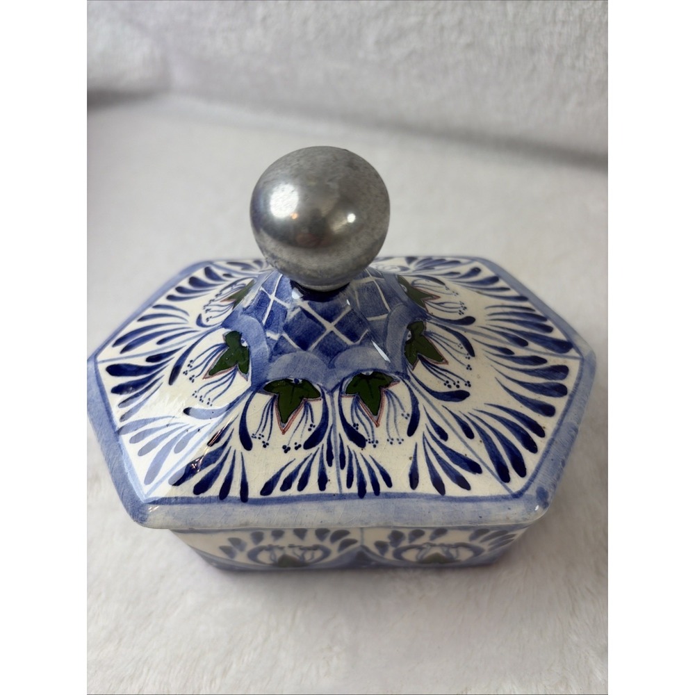 Vintage 90s Mexican Talavera Hexagonal Ceramic Trinket Box Lidded Jewelry Dish - Picture 3 of 15